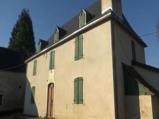 Photo avant/après de la rénovation complète de la maison